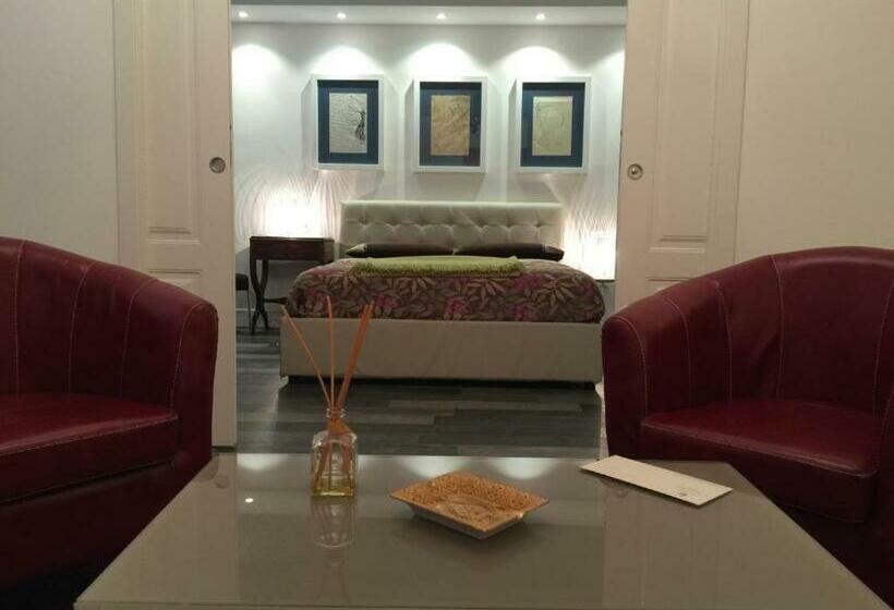 سوییت با چشم‌انداز کوه, Casa Aricò & Shatulle Suites