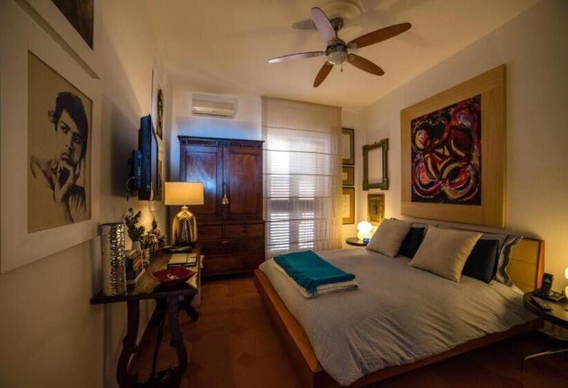 اتاق استاندارد با بالکن, Casa Aricò & Shatulle Suites