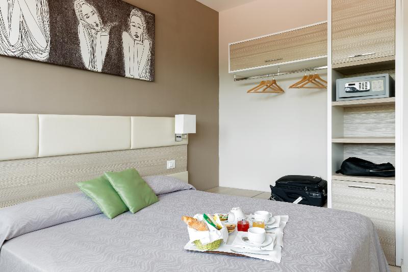 Номер Deluxe, Midtown Shangri La, Hangzhou   Around 5 Minutes Walking Distance To West Lake