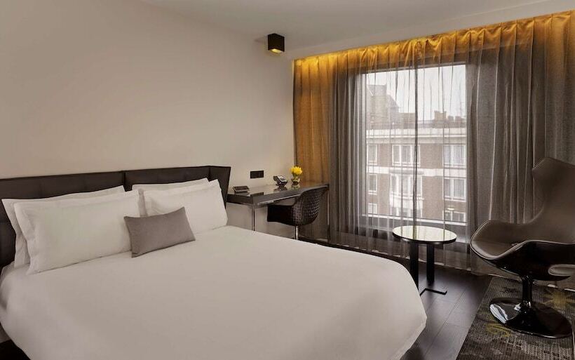 Номер Executive, Park Plaza London Waterloo