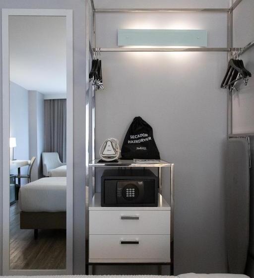 Superior Kolmen Hengen Huone, Radisson Rio De Janeiro Barra