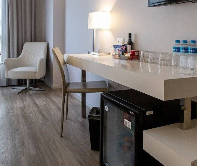 Superior Kolmen Hengen Huone, Radisson Rio De Janeiro Barra