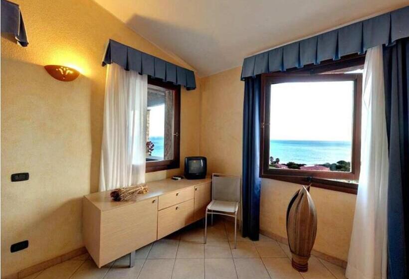 Апартаменты 2 Спальни Вид на Море, Residence Il Borgo Di Porto Corallo