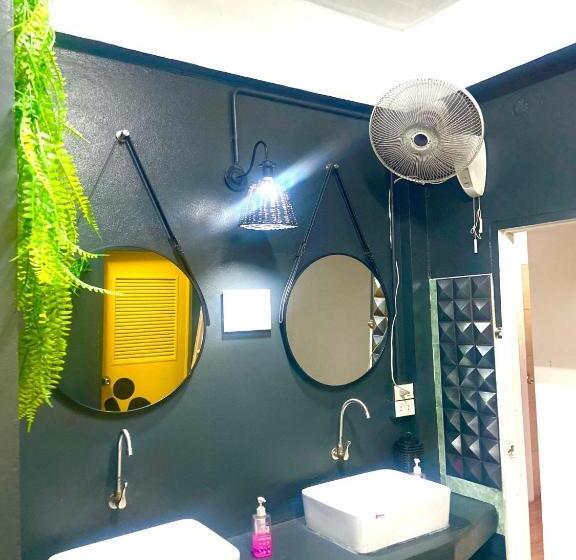 공동 객실, See Sea Backpackers House