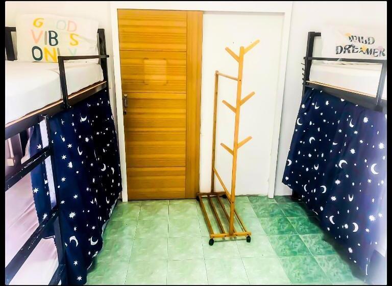 공동 객실, See Sea Backpackers House