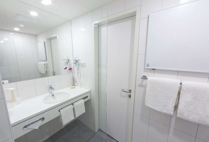 Chambre Affaires, Four Points Flex by Sheraton Essen