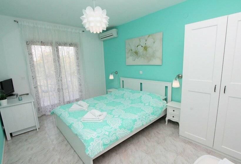 Номер Стандарт с Балконом, Guest House Ambienti