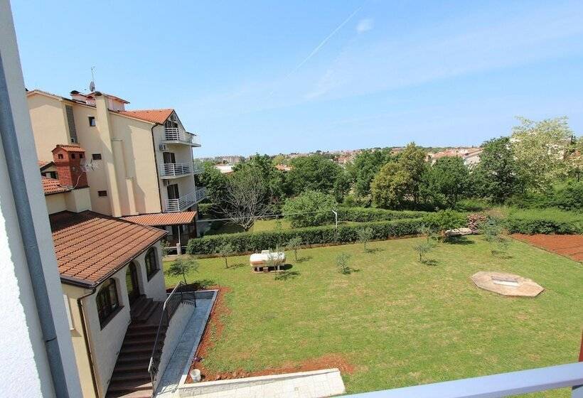 Номер Стандарт с Балконом, Guest House Ambienti