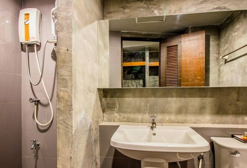 اتاق سوپریور, B2 Thippanate Boutique & Budget