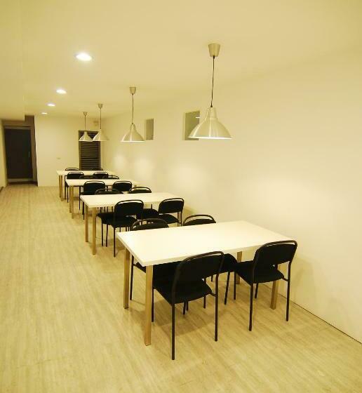 اتاق استاندارد با سرویس بهداشتی مشترک, Inn Cube Taipei Main Station
