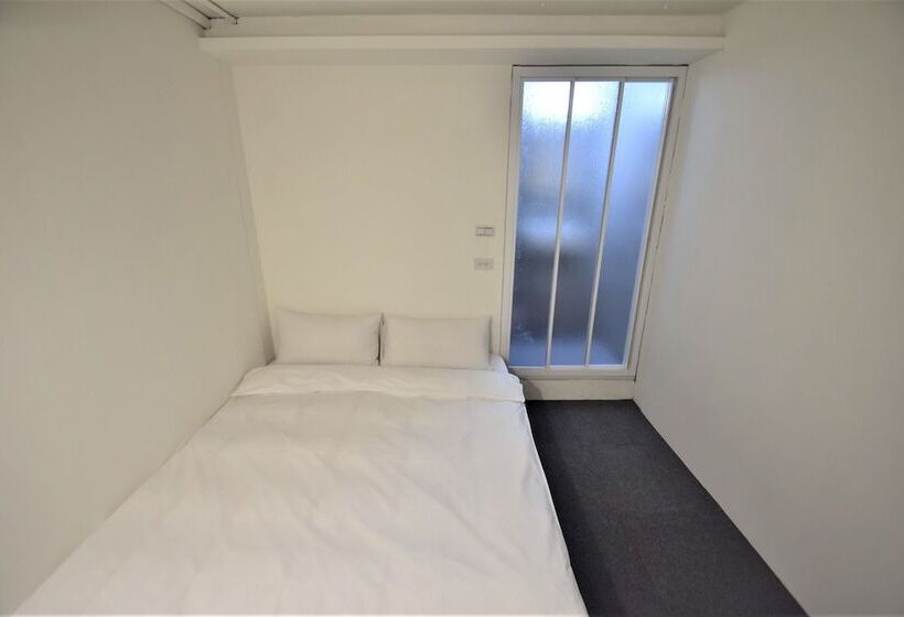 اتاق استاندارد با سرویس بهداشتی مشترک, Inn Cube Taipei Main Station