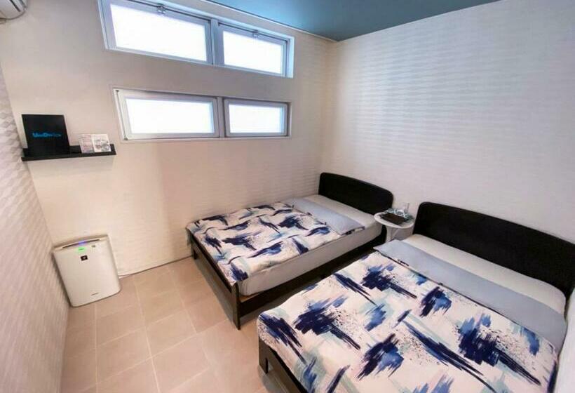 Номер Стандарт, Umioto ウミオト 夫婦 カップル 女性一人旅に大人気のナイトプール付き ゲストハウス 宮古島
