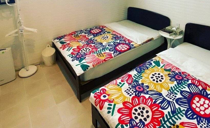 Номер Стандарт, Umioto ウミオト 夫婦 カップル 女性一人旅に大人気のナイトプール付き ゲストハウス 宮古島