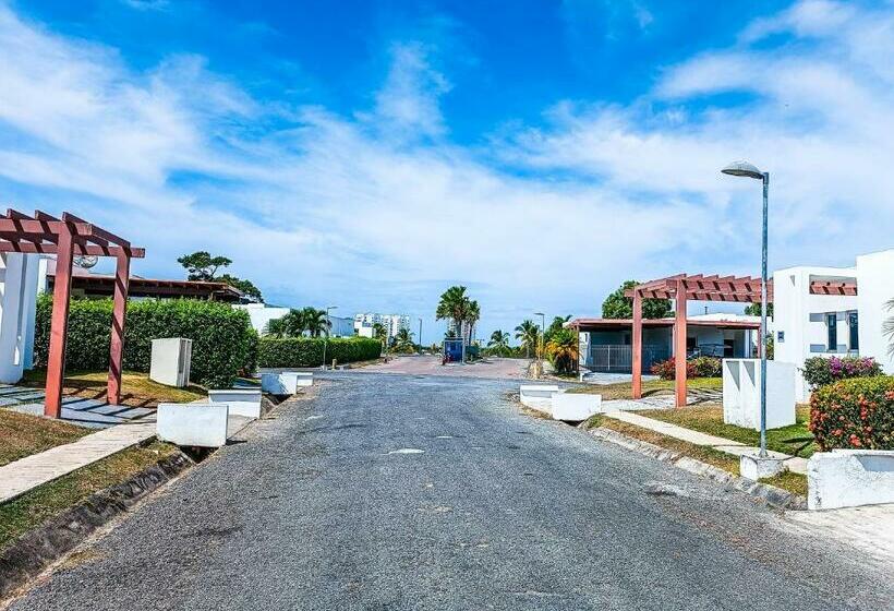 Вилла 3 Спальни, Tourism Playa Blanca