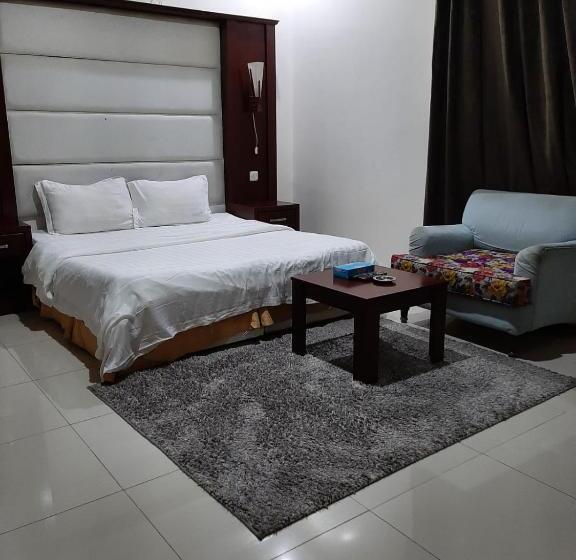 Студия Deluxe, Ahlin Suites 3