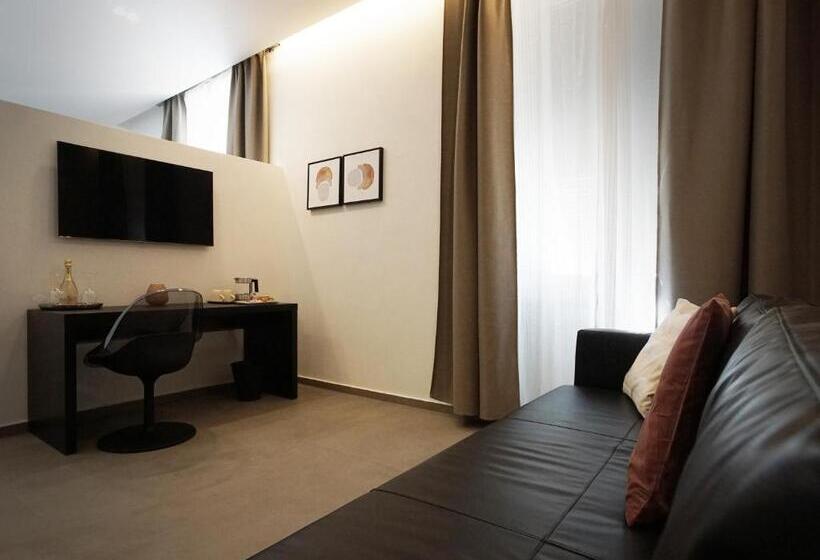 غرفة ديلوكس, New Moon Rooms