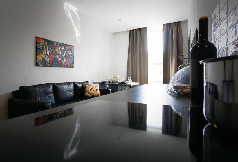شقة سوبريور غرفة واحدة, New Moon Rooms