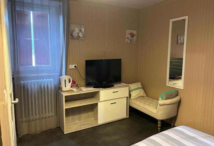 Номер Стандарт, Chambres D Hôtes La Cheminée