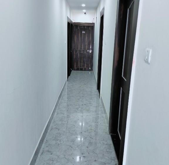 اتاق لوکس, Diamant Inn