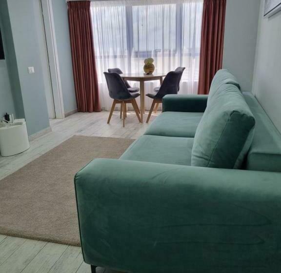 带1个卧室的带海景的公寓, Olimp Sea View Apartments Etajul 11