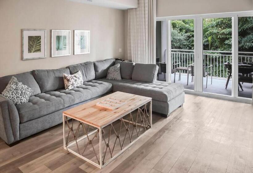 Апартаменты 1 Спальня с Балконом, Upscale Resort Villa In The Heart Of Miami