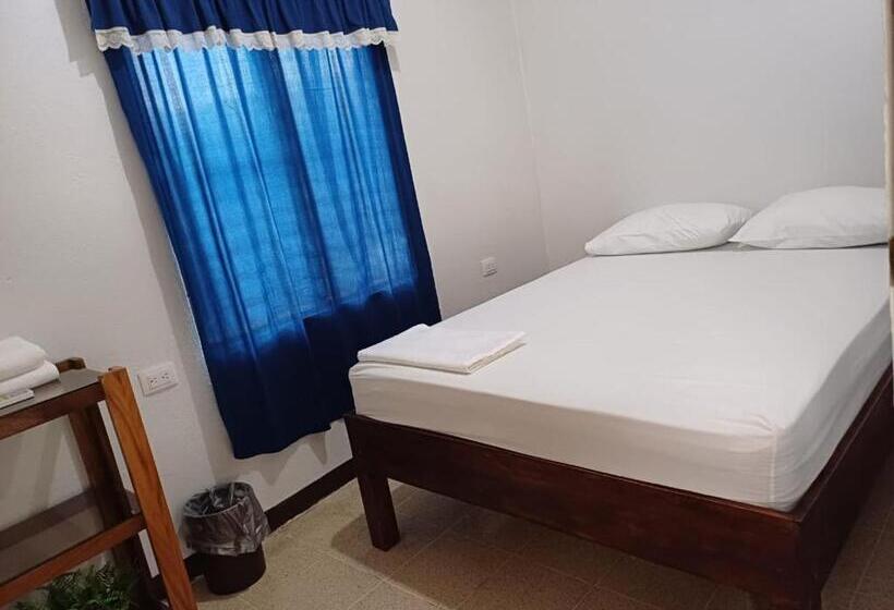 Номер Стандарт, Hostel El Pretal