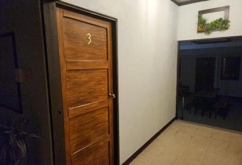 Номер Стандарт, Hostel El Pretal