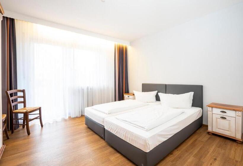 Семейный Номер, Bamberg Inn