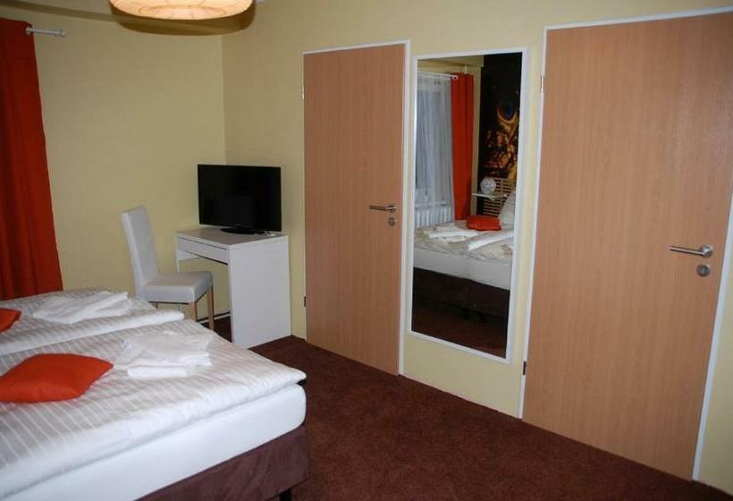 Семейный Номер, Casilino Hotel A 24 Wittenburg