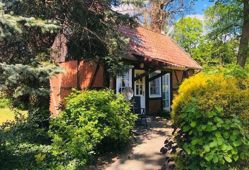 Номер Стандарт, Landhotel Gutshof Im Oertzetal In Oldendorf, Südheide