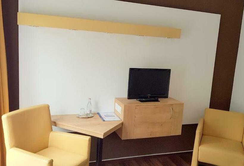 Номер Стандарт Индивидуальный, Landhotel & Gasthaus Altenburg