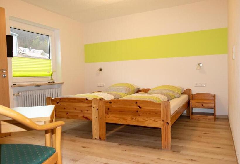 Номер Стандарт, Landgasthof Zum Wolfsberg
