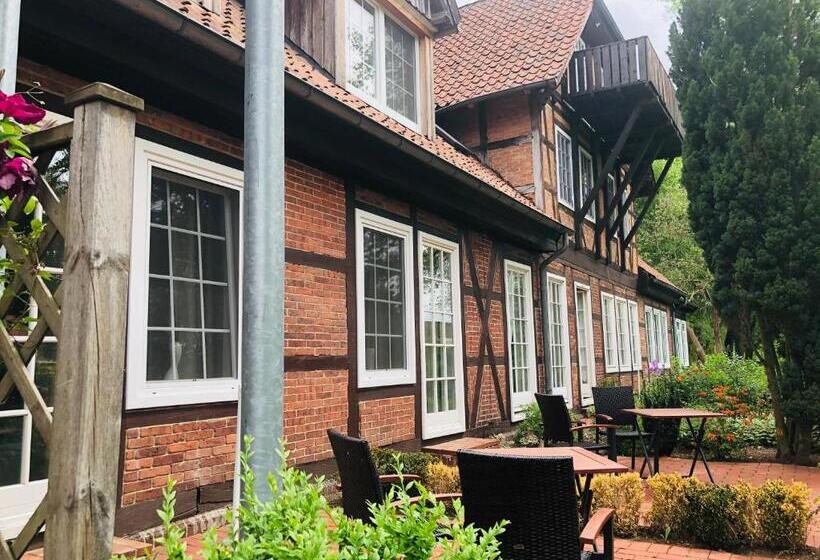Номер Стандарт с Террасой, Landhotel Gutshof Im Oertzetal In Oldendorf, Südheide