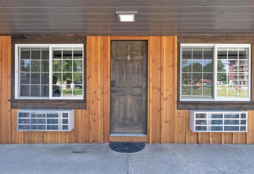 Номер Стандарт, Lake Village Lodge