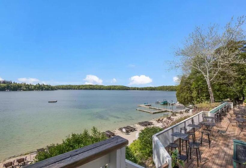 Студия Deluxe, Victorian Inn Elkhart Lake