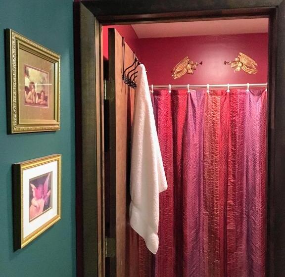 Люкс Вид на Сад, Victorian Inn Elkhart Lake