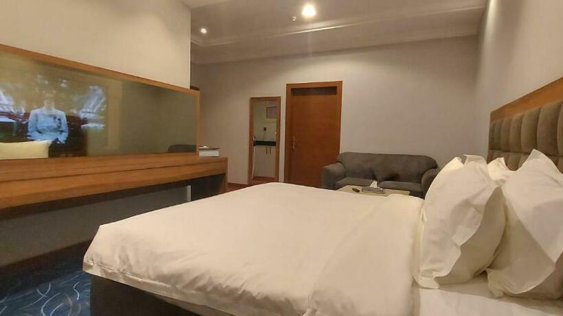 Студия Стандарт, Almasem Serviced Apartments  Exit 5