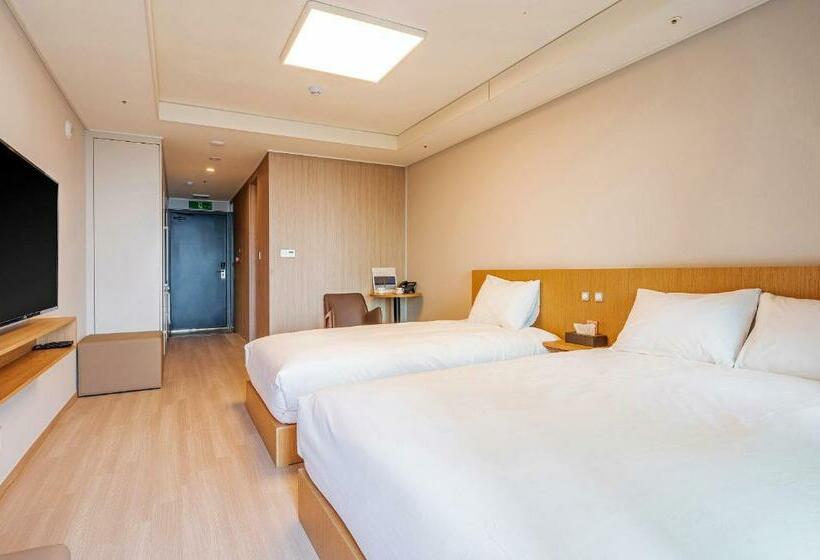חדר סופריור נוף לעיר, Sokcho I Park Suite Hotel & Residence