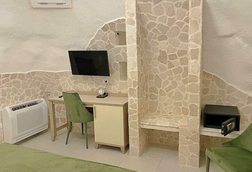 اتاق استاندارد با تخت بزرگ, Grotta Saracena Resort