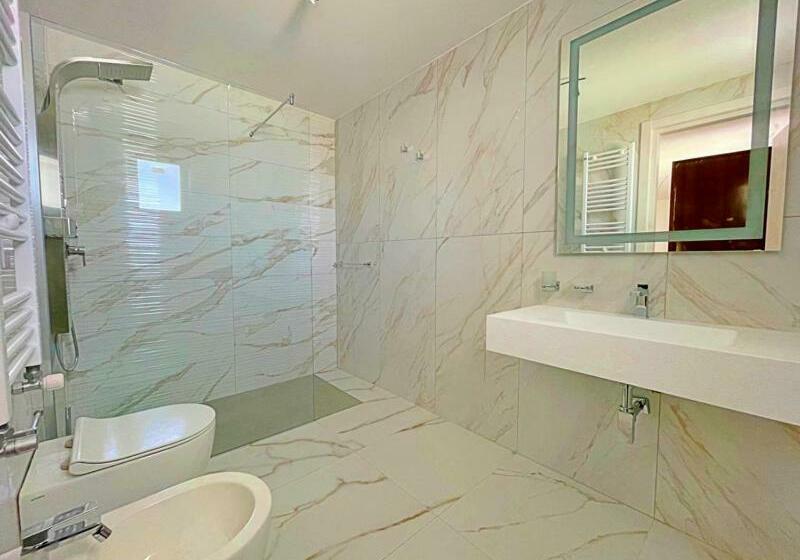 اتاق استاندارد با وان آب گرم, Grotta Saracena Resort
