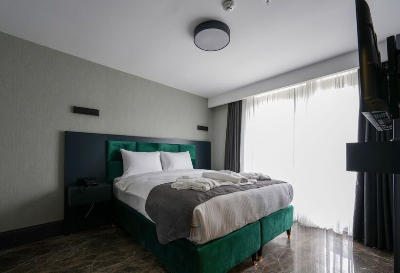 חדר סטנדרט, Kurucesme Business