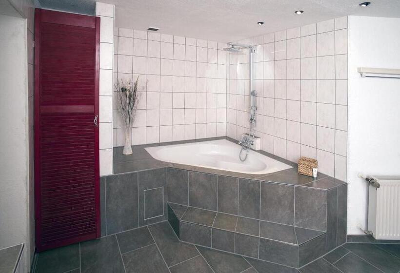 جناح ديلوكس, Designpension Idyll Nr2 Hotel Garni