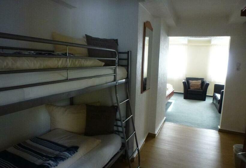 Quarto Familiar, Pension Gelpkes Mühle