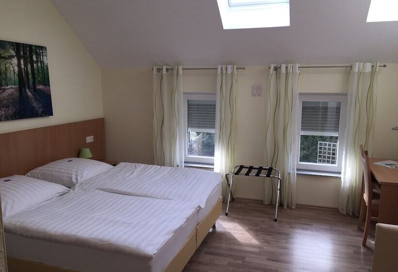 标准间, Pension Im Wirtshaus Himberg