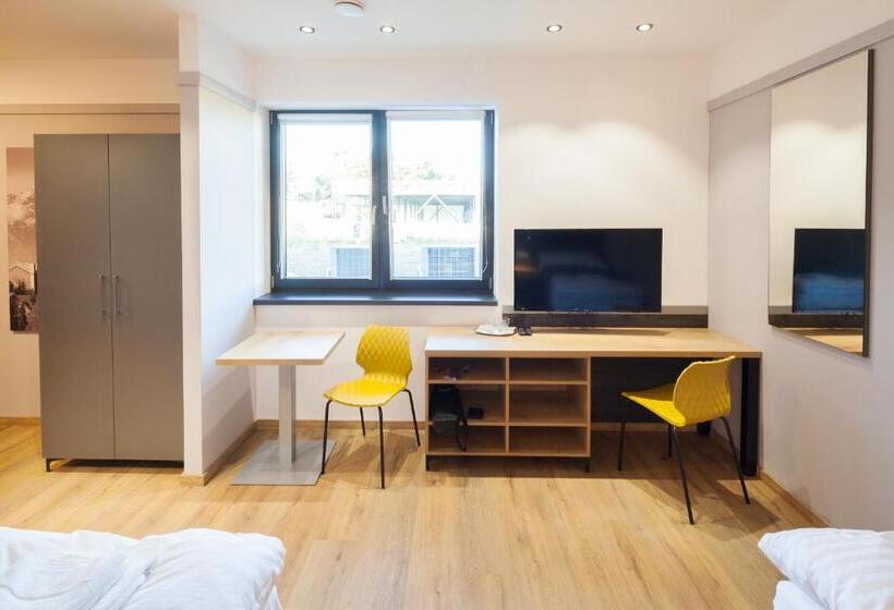 스탠다드 룸, Tanker Apartments & Bistro čaradice