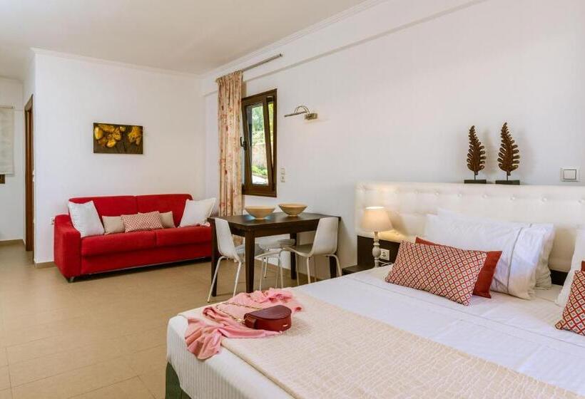 Студия Стандарт Вид на Море, 3aktes Suites & Studios
