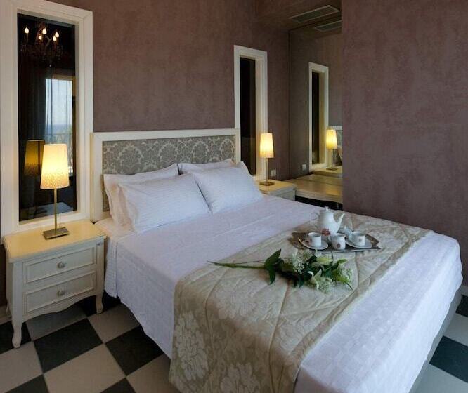 Superior Suite Sea View, Irida Boutique