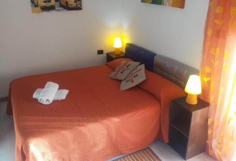 Номер Стандарт с Балконом, B&b Alghero Republic