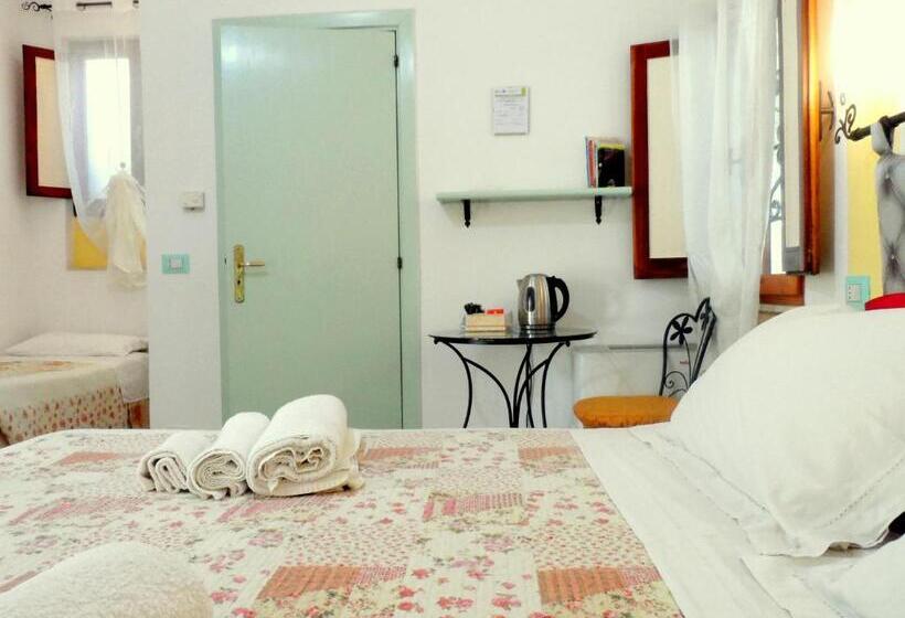 Трехместный Номер Классика, B&b Santa Venardia