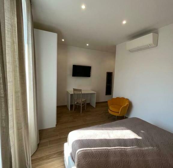 Quarto Estandar, Levante Central Rooms